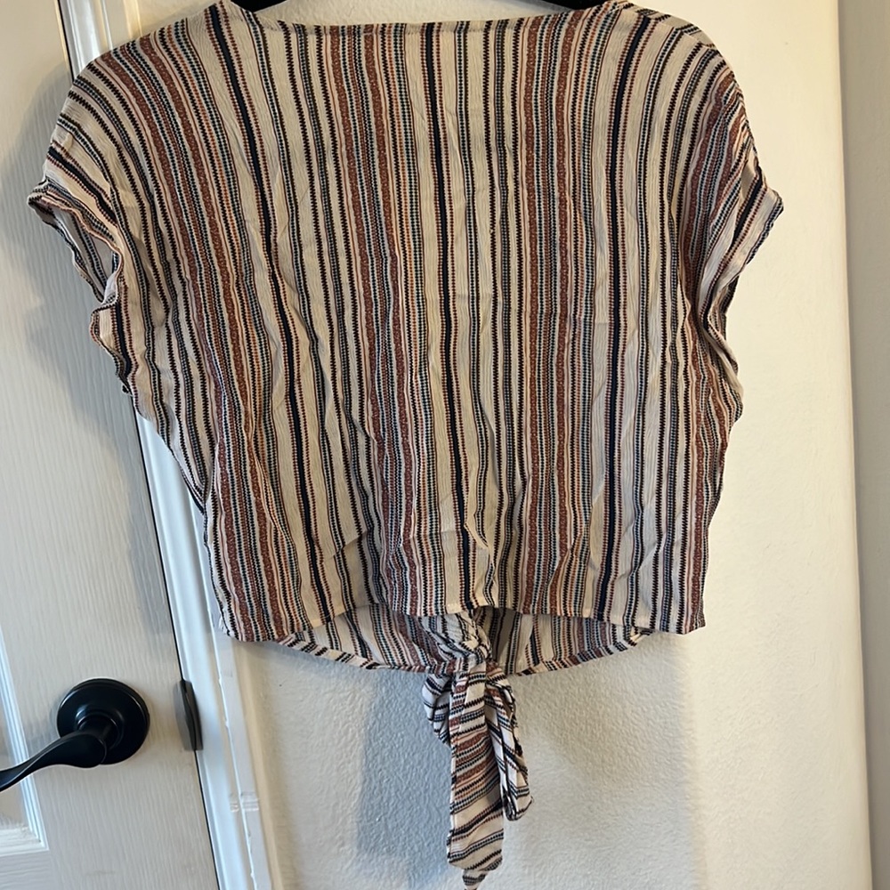Woman blouse - Picture 2 of 3